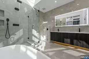 2189 Jones Rd, Fort Lee, NJ 07024 - Photo 19