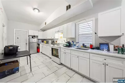 152 10th Street, Newark, NJ 07107 - Photo 17