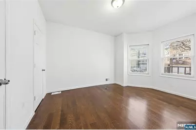 152 10th Street, Newark, NJ 07107 - Photo 7