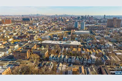 152 10th Street, Newark, NJ 07107 - Photo 17