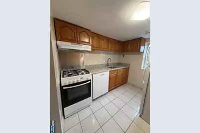 263 Kipp Avenue 2 #2, Hasbrouck Heights, NJ 07604 - Photo 5
