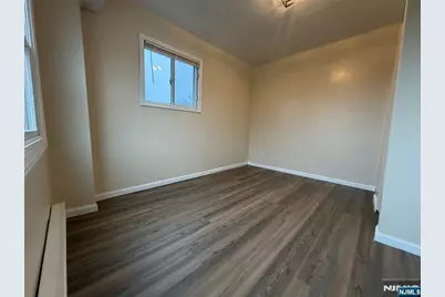 263 Kipp Avenue 2 #2, Hasbrouck Heights, NJ 07604 - Photo 11