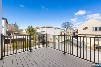 227 Wayne Avenue 227A #227A, Cliffside Park, NJ 07010 - Photo 13