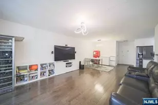 2100 Linwood Ave 17T, Fort Lee, NJ 07024 - Photo 9