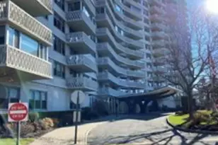 2100 Linwood Ave 17T, Fort Lee, NJ 07024 - Photo 1