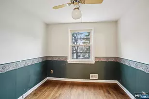 593 Beverly Rd, Teaneck Township, NJ 07666 - Photo 17