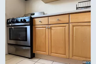 309 Hillside Avenue 6 #6, Palisades Park, NJ 07650 - Photo 9