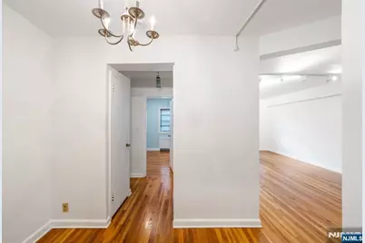 3061 Edwin 3E #3E, Fort Lee, NJ 07024 - Photo 11