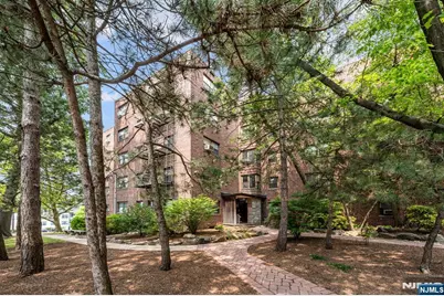 3061 Edwin 3E #3E, Fort Lee, NJ 07024 - Photo 17