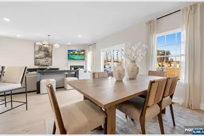 20 Arlington Way, Oakland, NJ 07436 - Photo 9