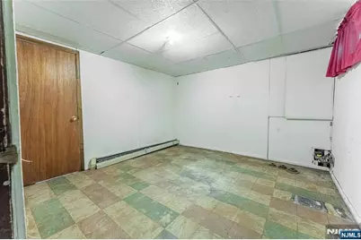 1806 Rensselaer Road, Teaneck Township, NJ 07666 - Photo 19