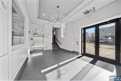 313 Woodland Place 207 #207, Leonia, NJ 07605 - Photo 3