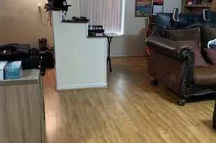 825 Riverside Ave 201, Lyndhurst Township, NJ 07071 - Photo 5