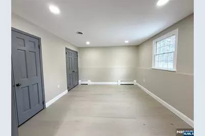 850 Ridgewood Avenue, Oradell, NJ 07649 - Photo 3