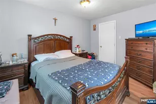 414 Mechanic St, Orange, NJ 07050 - Photo 17