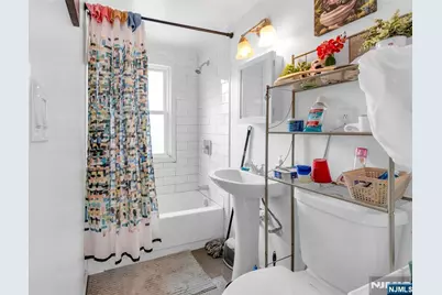 414 Mechanic Street, Orange, NJ 07050 - Photo 9