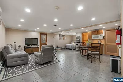 1407 9th Street, North Bergen, NJ 07047 - Photo 11