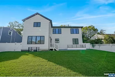 33 Oliver Road, Paramus, NJ 07652 - Photo 47