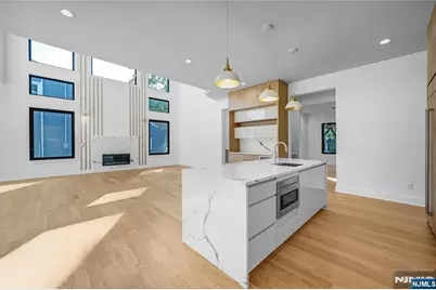 33 Oliver Road, Paramus, NJ 07652 - Photo 11