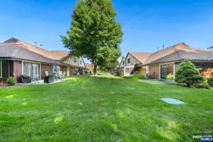 37-1 Tamaron Dr, Waldwick, NJ 07463 - Photo 31