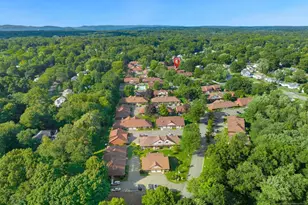 37-1 Tamaron Dr, Waldwick, NJ 07463 - Photo 7