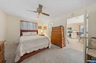 37-1 Tamaron Dr, Waldwick, NJ 07463 - Photo 19