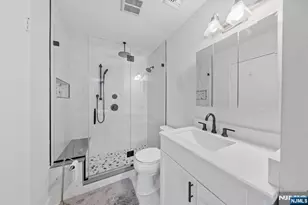 37-1 Tamaron Dr, Waldwick, NJ 07463 - Photo 27