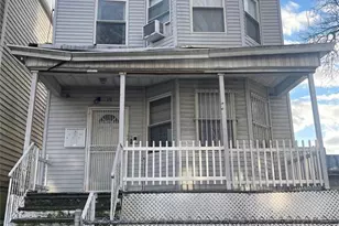 19 Oak St, Jersey City, NJ 07304 - Photo 1