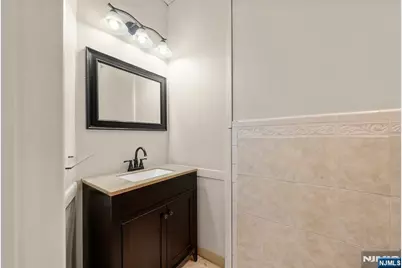 2083 Center Avenue 3A #3A, Fort Lee, NJ 07024 - Photo 17