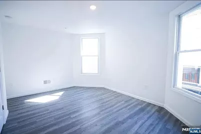 818 12th Street, Newark, NJ 07108 - Photo 5