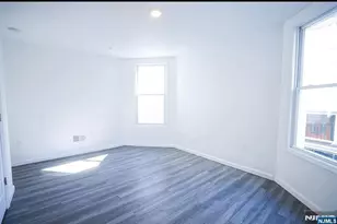 818 12th St, Newark, NJ 07108 - Photo 5