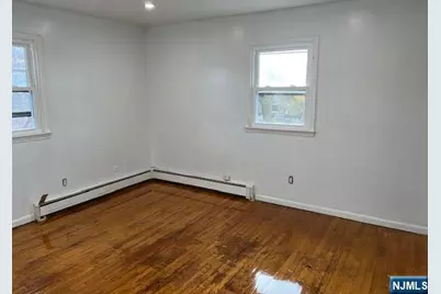 282-284 Washington Street 284 #284, Fairview, NJ 07022 - Photo 19