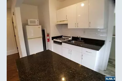 715 E Palisade Avenue 3B #3B, Englewood Cliffs, NJ 07632 - Photo 5