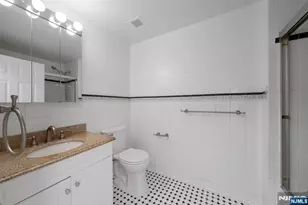 100 Old Palisade Road 3702, Fort Lee, NJ 07024 - Photo 13