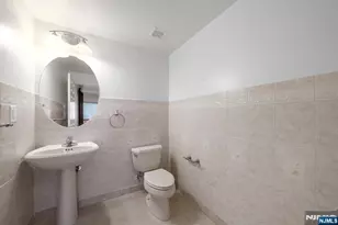 100 Old Palisade Road 3702, Fort Lee, NJ 07024 - Photo 11