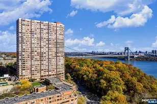 100 Old Palisade Road 3702, Fort Lee, NJ 07024 - Photo 1