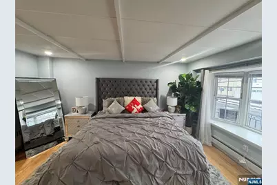 460 Avenue E 1 #1, Bayonne, NJ 07002 - Photo 7