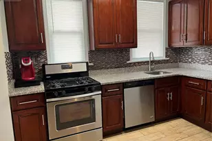 260 Washington Pl Left Side, Hasbrouck Heights, NJ 07604 - Photo 3