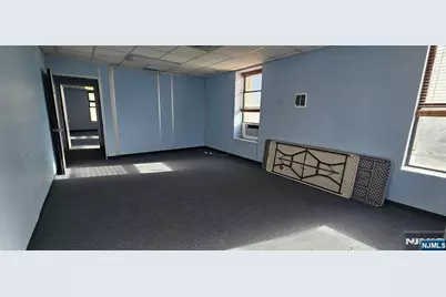 1019 Broad Street, Newark, NJ 07102 - Photo 13