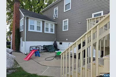 28 Wood Place 2 #2, Dumont, NJ 07628 - Photo 9