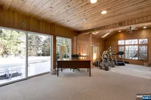 44 Blueberry Dr, Woodcliff Lake, NJ 07677 - Photo 23