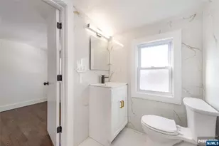 179 Huguenot Dr, New Milford, NJ 07646 - Photo 17