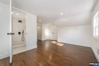 179 Huguenot Drive, New Milford, NJ 07646 - Photo 15