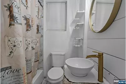 1025 Rivington Street, Roselle, NJ 07203 - Photo 5