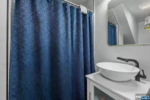 1025 Rivington St, Roselle, NJ 07203 - Photo 11