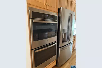 166 Stonegate Trail, Cresskill, NJ 07626 - Photo 5