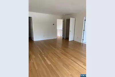 166 Stonegate Trail, Cresskill, NJ 07626 - Photo 19