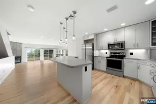 300 Gorge Road 38, Cliffside Park, NJ 07010 - Photo 15