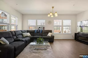 55 Landmark Ln, Fair Lawn, NJ 07410 - Photo 13