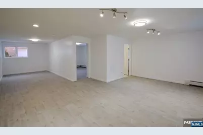 343 Harriet Avenue 2 #2, Palisades Park, NJ 07650 - Photo 27